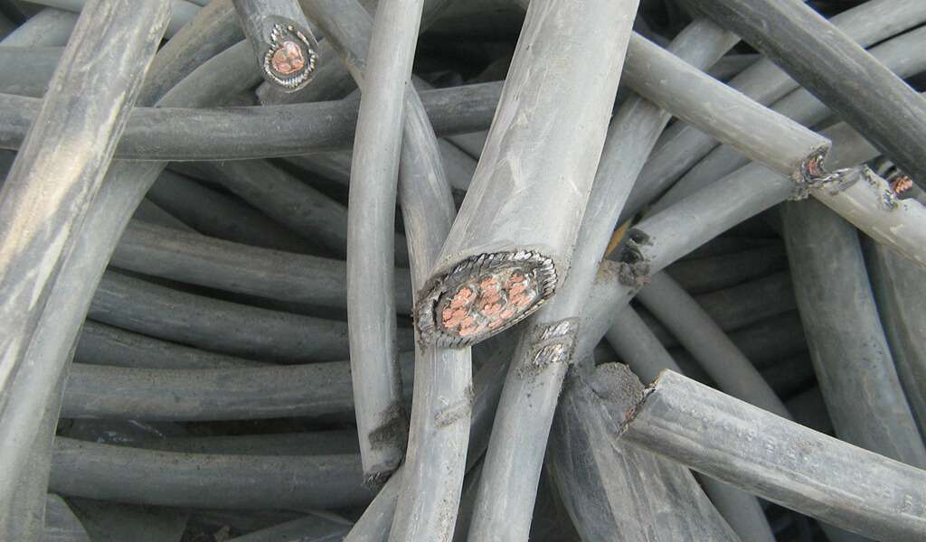 Cable 05